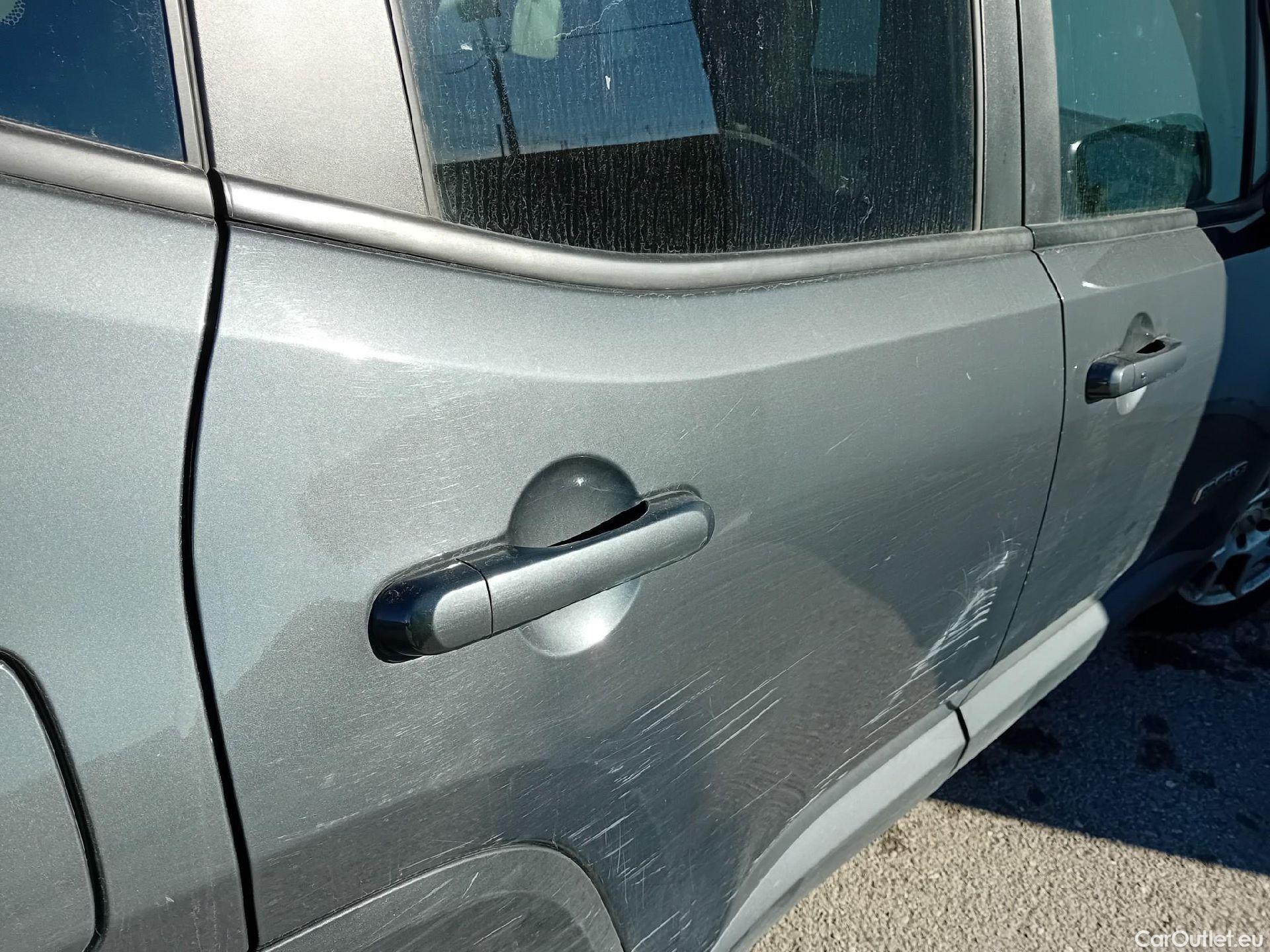  Jeep  Patriot JEEP Renegade / 2014 / 5P / todoterreno Limited 1.0G 88kW (120CV) 4x2 (AC) #53