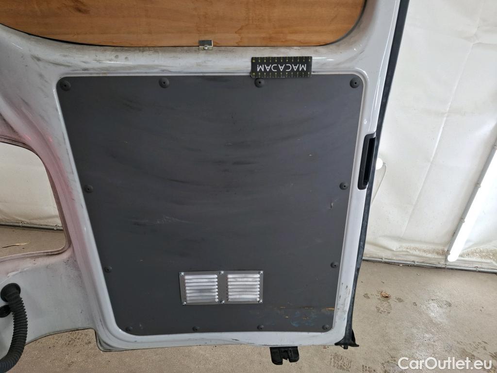  Volkswagen  Transporter VOLKSWAGEN  / 2019 / 4P / Fourgon tôlé 2.0 TDi 110 L1H1 Business #20