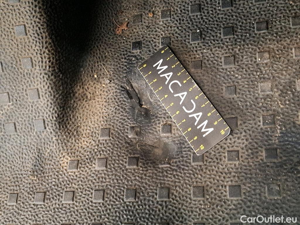  Volkswagen  Transporter VOLKSWAGEN  / 2019 / 4P / Fourgon tôlé 2.0 TDi 110 L1H1 Business #13