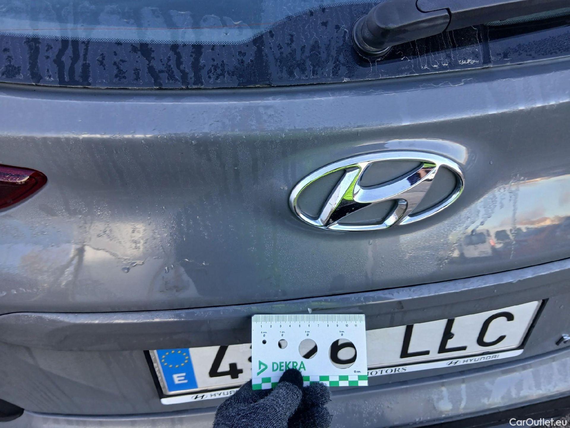  Hyundai  Konna HYUNDAI Kona / 2017 / 5P / todoterreno 1.6 GDI HEV Klass DCT #29