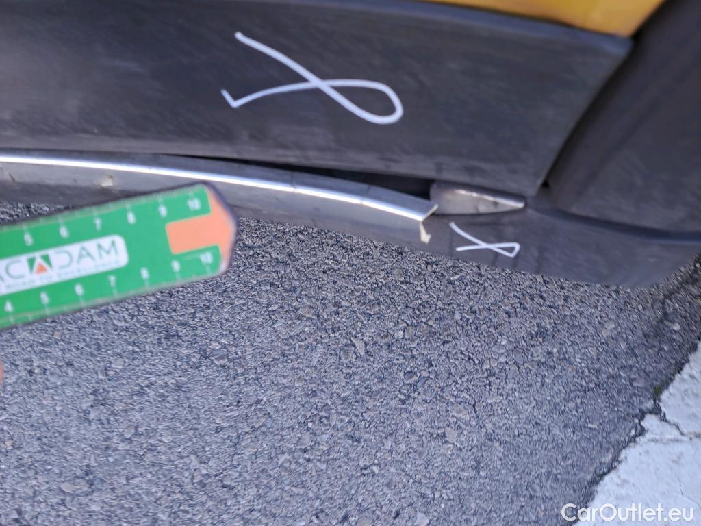  KIA  XCeed KIA  / 2019 / 5P / todoterreno 1.0 T-GDi Drive 88kW (120CV) #2