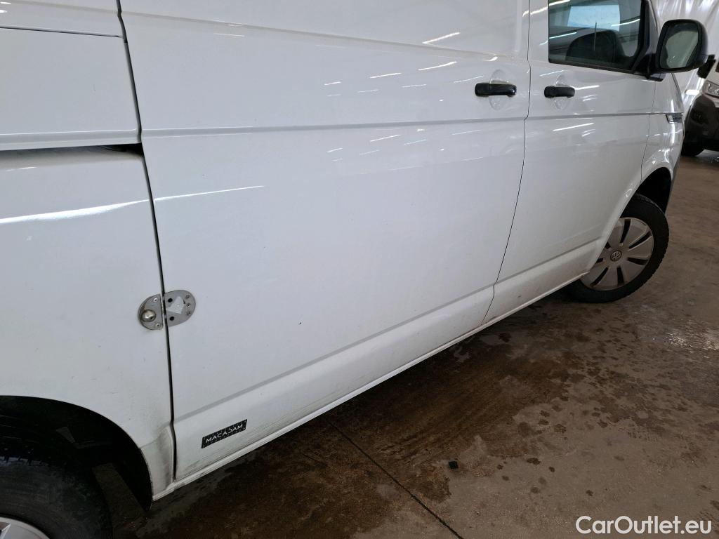  Volkswagen  Transporter VOLKSWAGEN  / 2019 / 4P / Fourgon tôlé 2.0 TDi 110 L1H1 Business #25