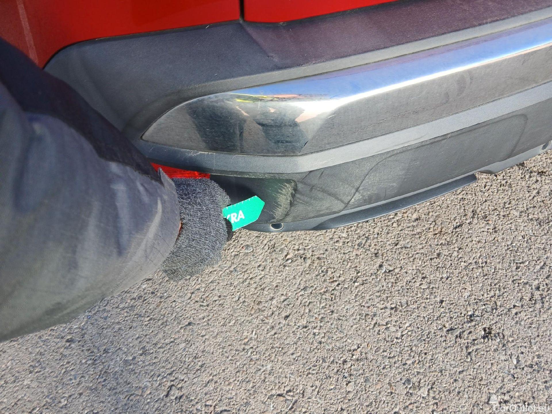  Peugeot  3008 PEUGEOT  / 2020 / 5P / todoterreno 1.5 BlueHDi 96kW (130CV) S&S Allure Pack #9