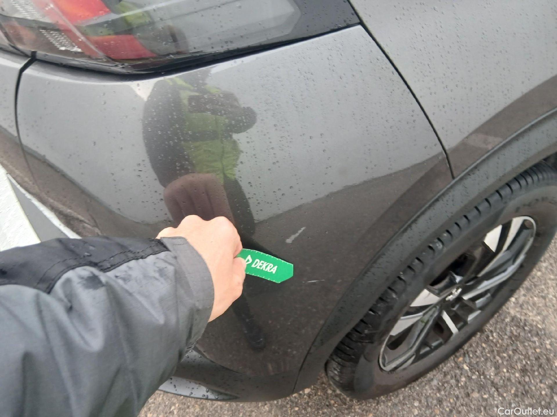  Peugeot  2008 PEUGEOT  / 2019 / 5P / todoterreno Allure Pack BlueHDI 130 S&S EAT8 #18