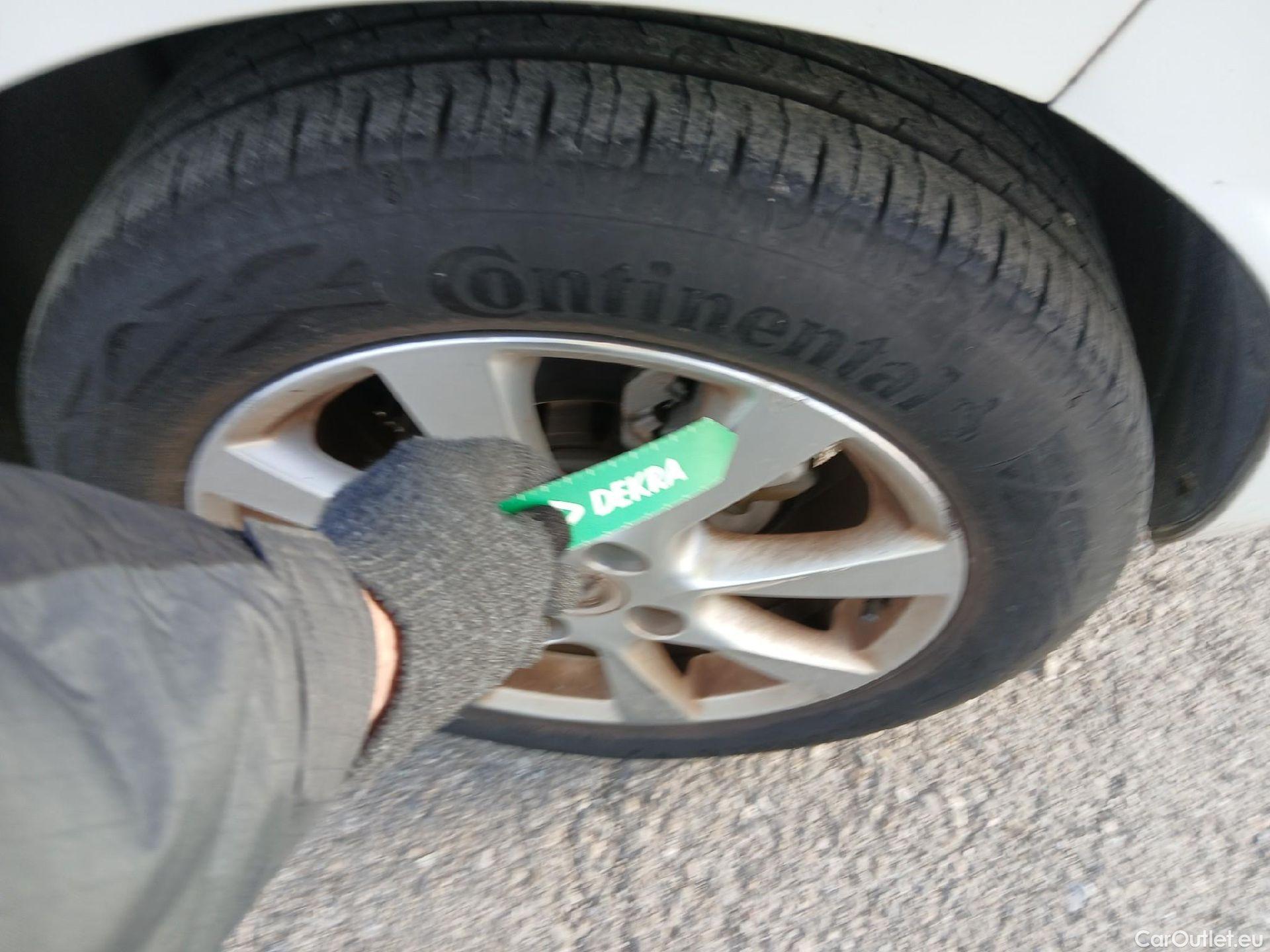  Opel  Corsa OPEL  / 2019 / 5P / berlina con portón 1.2T XHL 74kW (100CV) Elegance (CX) #18