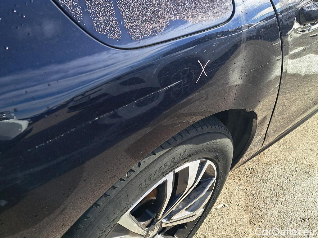  Peugeot  508 PEUGEOT  Hybrid / 2018 / 5P / berlina con portón  5P Allure HYBRID 225 e-EAT8 #2