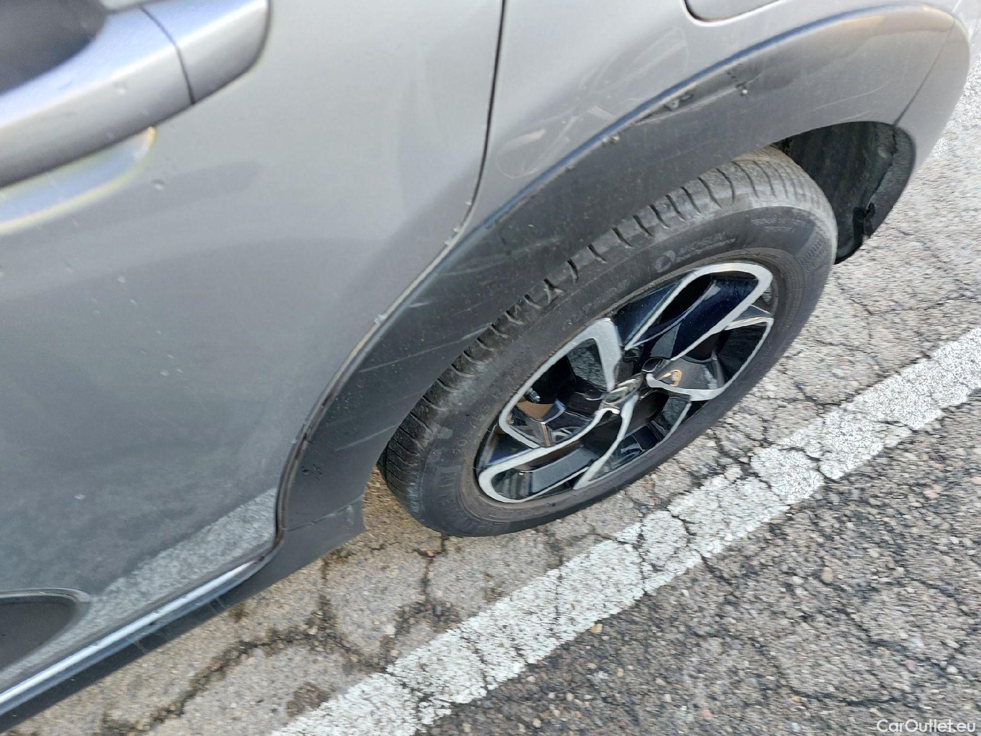  Citroen  C3 CITROEN  / 2020 / 5P / berlina con portón PureTech 60KW (83CV) Feel Pack #13