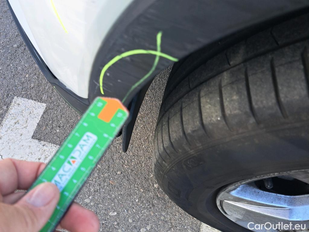  Volvo  XC 40 VOLVO XC40 / 2017 / 5P / todoterreno 1.5 T2 Momentum #25