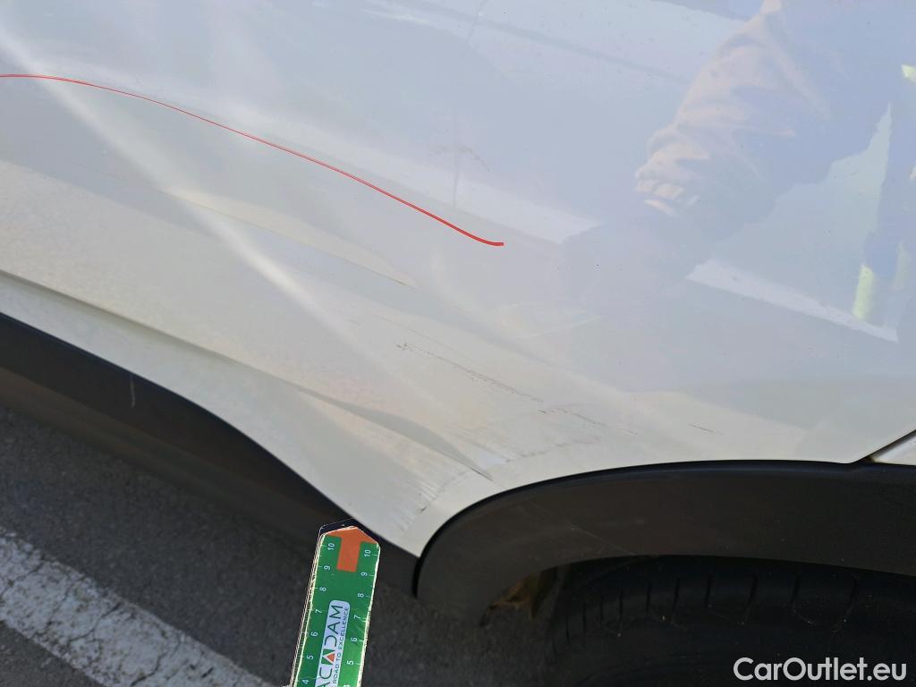  Opel   Grandland X OPEL Grandland / 2021 / 5P / todoterreno 1.5 CDTi Business Edition Auto #4