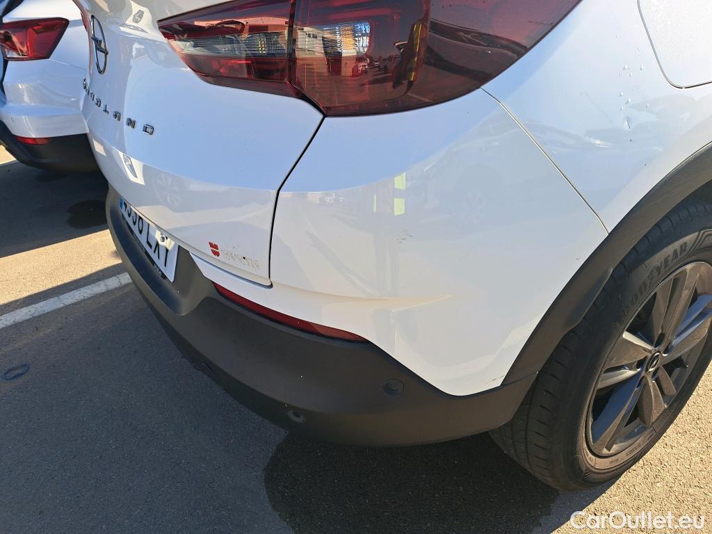  Opel   Grandland X OPEL Grandland / 2021 / 5P / todoterreno 1.5 CDTi Business Edition Auto #30