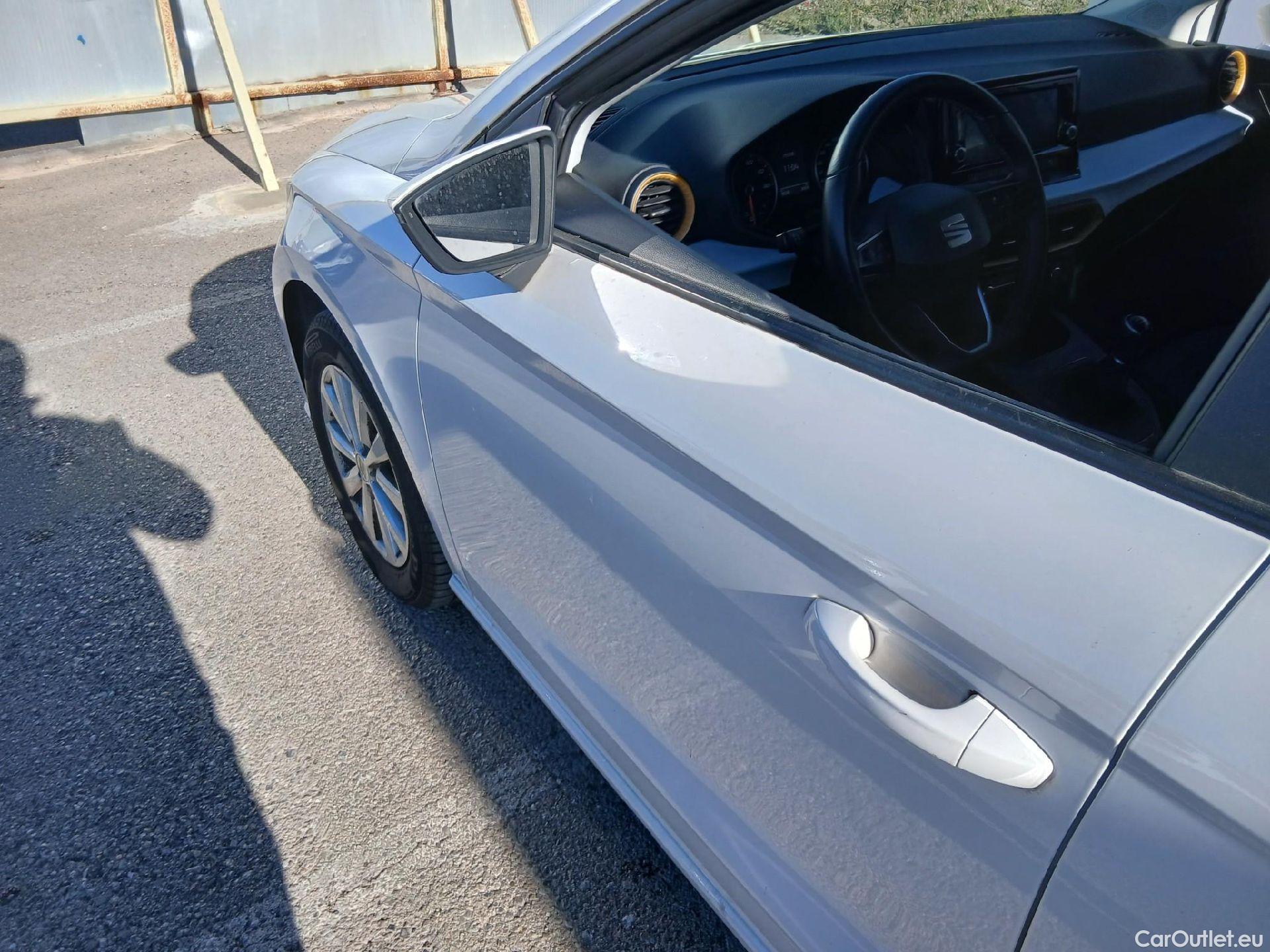  Seat  Ibiza SEAT  / 2017 / 5P / berlina con portón 1.0 TGI 66kW (90CV) Style Go2 #6