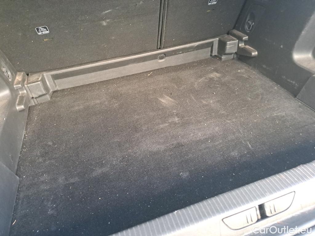  Opel   Grandland X OPEL Grandland / 2021 / 5P / todoterreno 1.5 CDTi Business Edition Auto #17