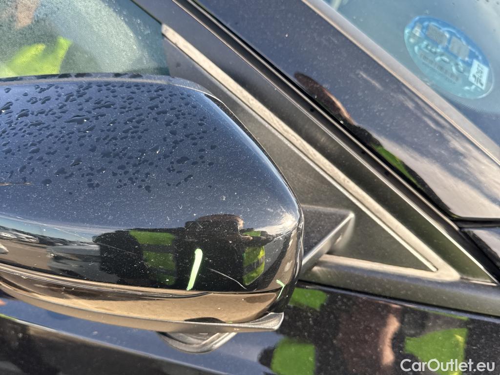  Bmw  Serie 3 BMW  / 2018 / 4P / sedán 320d Auto. #34