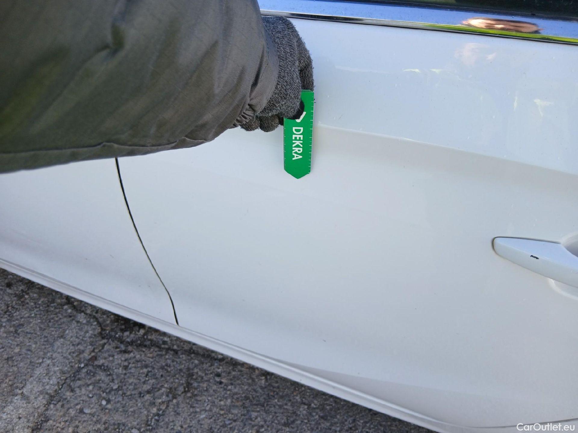  Opel  Corsa OPEL  / 2019 / 5P / berlina con portón 1.2T XHL 74kW (100CV) Elegance (CX) #11