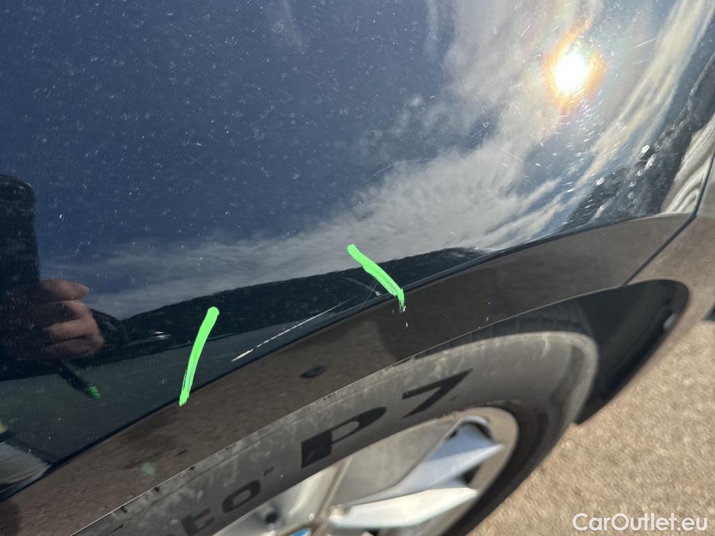  Bmw  Serie 3 BMW  / 2018 / 4P / sedán 320d Auto. #31