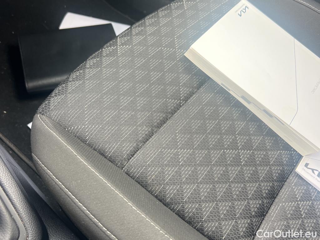  KIA  Rio KIA  / 2020 / 5P / berlina con portón 1.2 DPi 62kW (84CV) Concept #10