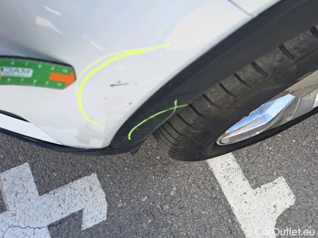  Volvo  XC 40 VOLVO XC40 / 2017 / 5P / todoterreno 1.5 T2 Momentum #19