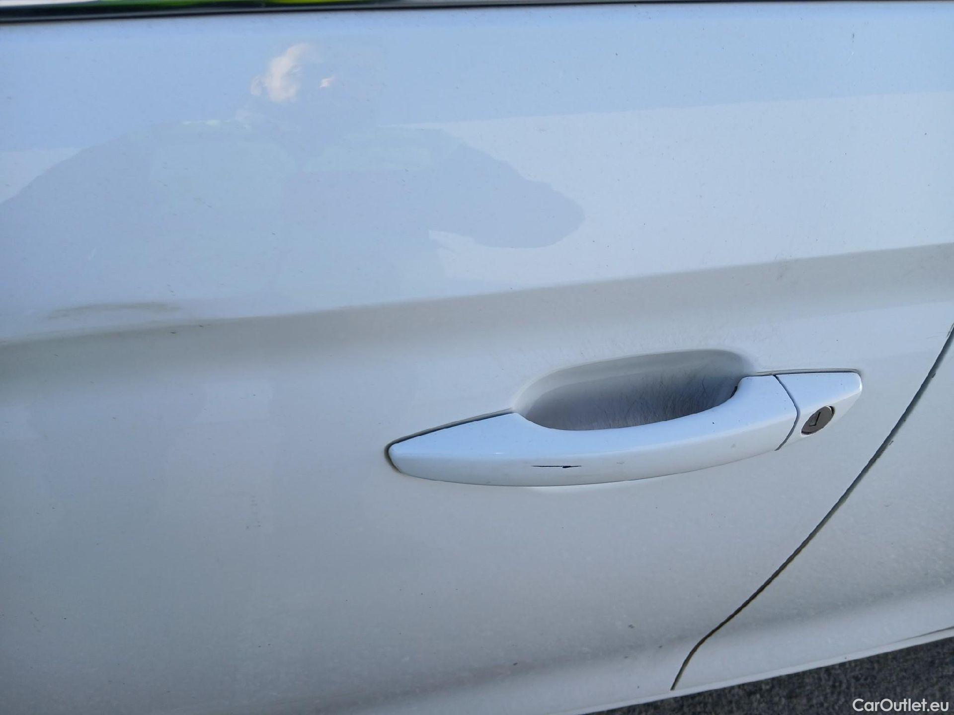  Opel  Corsa OPEL  / 2019 / 5P / berlina con portón 1.2T XHL 74kW (100CV) Elegance (CX) #8