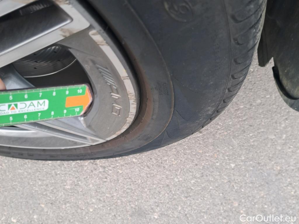  Mercedes  G-Klasee MERCEDES-BENZ Clase GLC / 2019 / 5P / todoterreno GLC 300 4MATIC #19