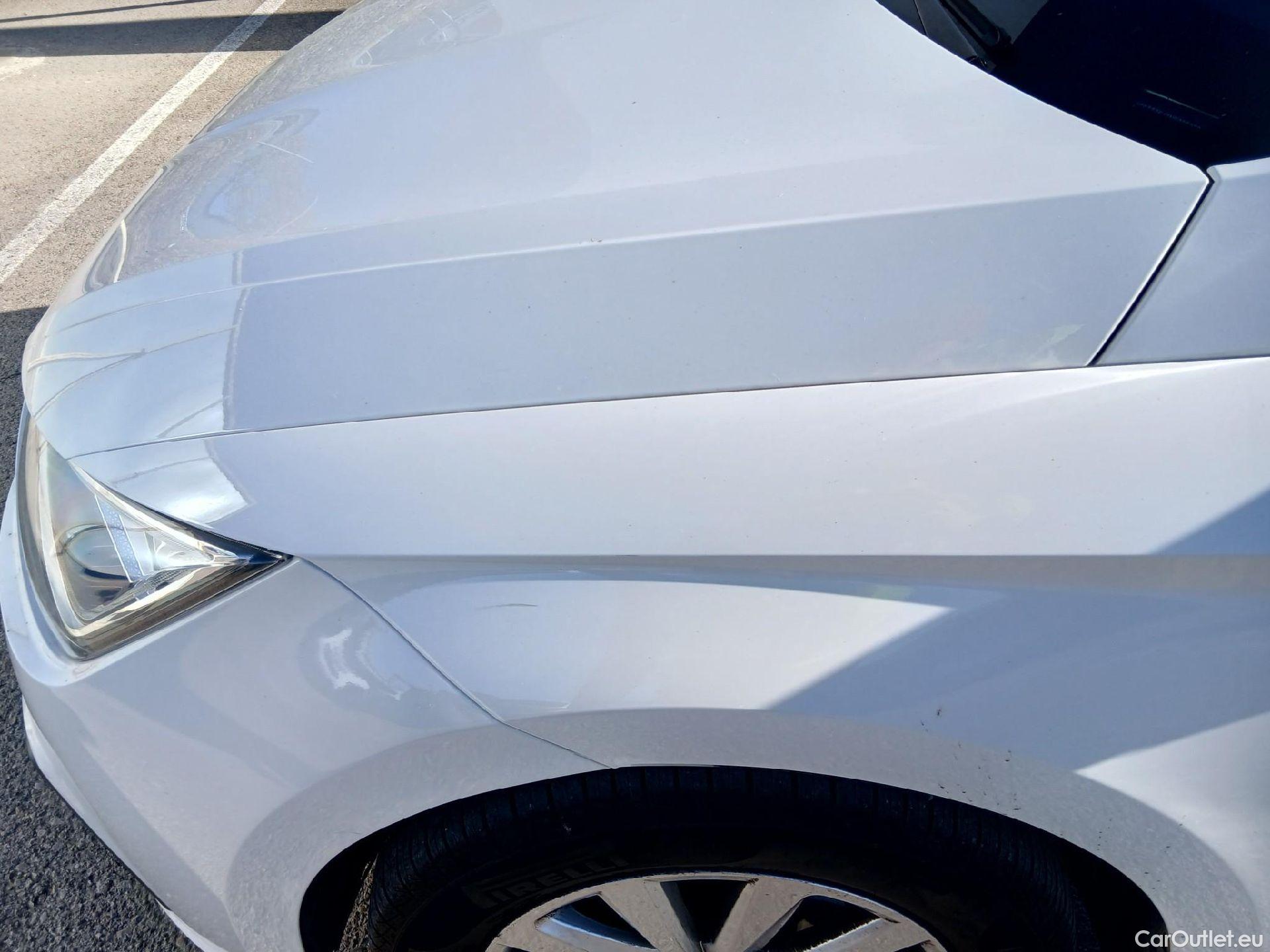  Seat  Ibiza SEAT  / 2017 / 5P / berlina con portón 1.0 TGI 66kW (90CV) Style Go2 #3