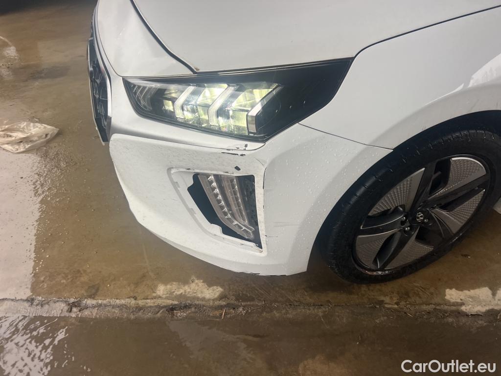  Hyundai   Ioniq HYUNDAI / 2019 / 5P / berlina con portón 1.6 GDI HEV Tecno DCT #23