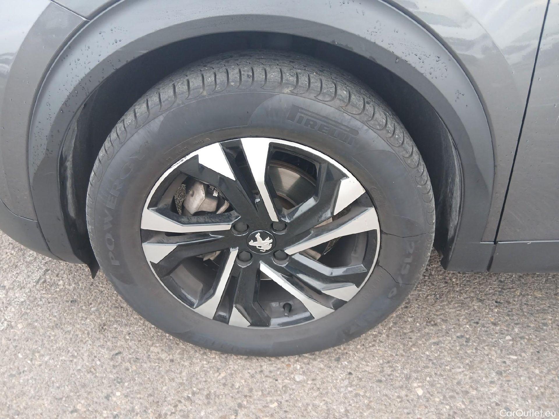  Peugeot  2008 PEUGEOT  / 2019 / 5P / todoterreno Allure Pack BlueHDI 130 S&S EAT8 #8