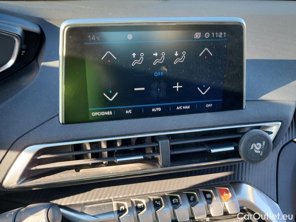  Peugeot  3008 PEUGEOT  / 2016 / 5P / todoterreno 1.5 BlueHDi 96kW (130CV) S&S Active EAT8 #16