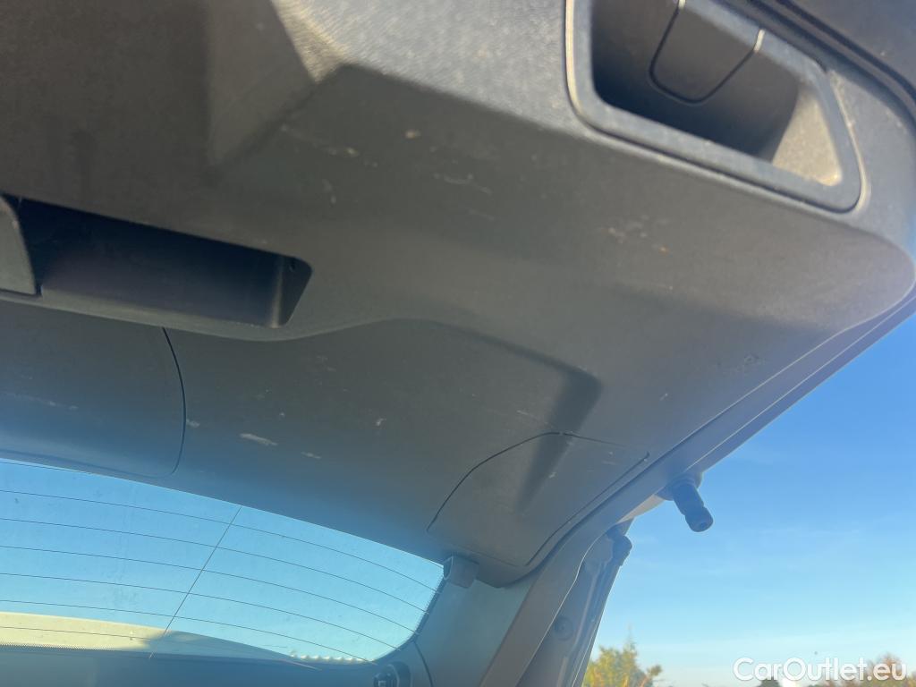  Peugeot  3008 PEUGEOT  / 2020 / 5P / todoterreno 1.5 BlueHDi 96kW (130CV) S&S Active Pack (AC4) #23