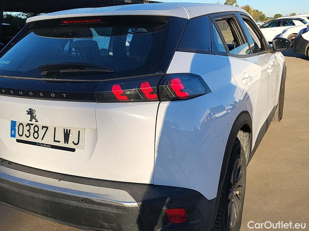  Peugeot  2008 PEUGEOT  / 2019 / 5P / todoterreno Active Pack Puretech 100 S&S BVM6 #3