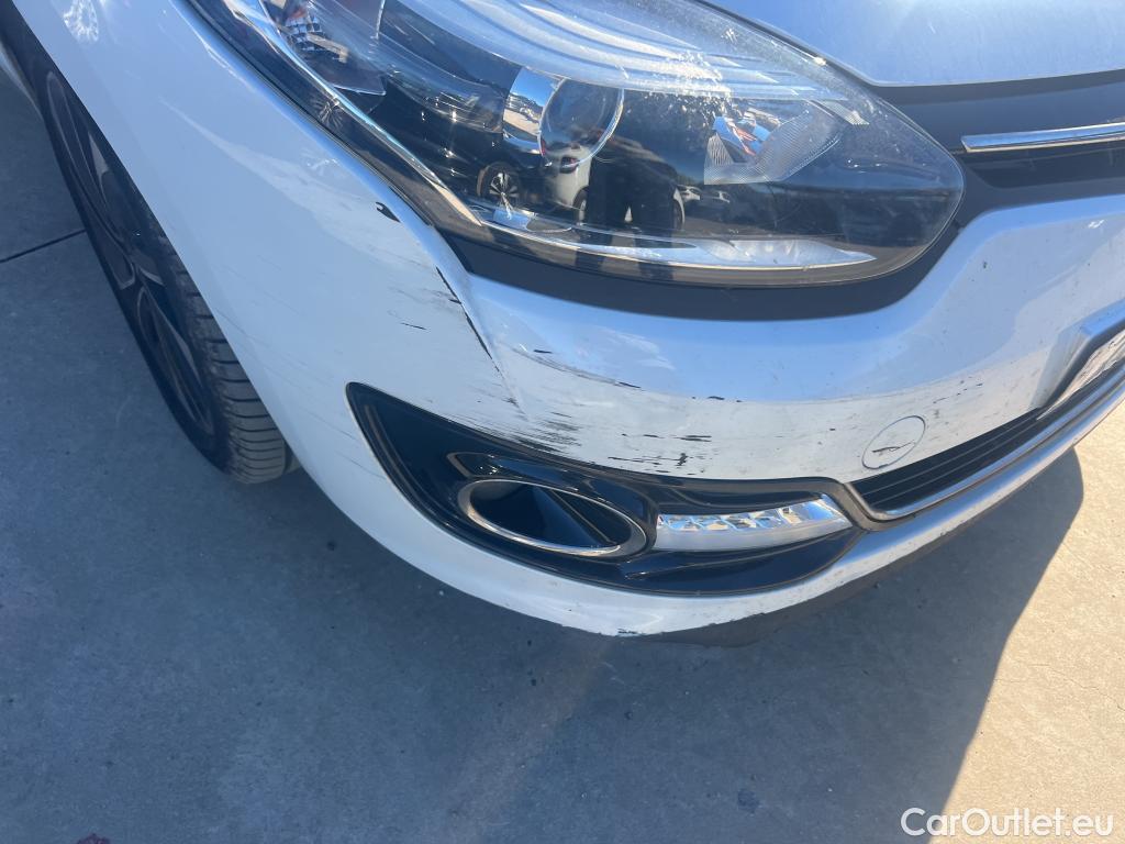  Renault  Megane RENAULT MÉGANE 5p 3G familiar Sp. Tou. Bose Energy dCi 130 S&S Euro 6 #21