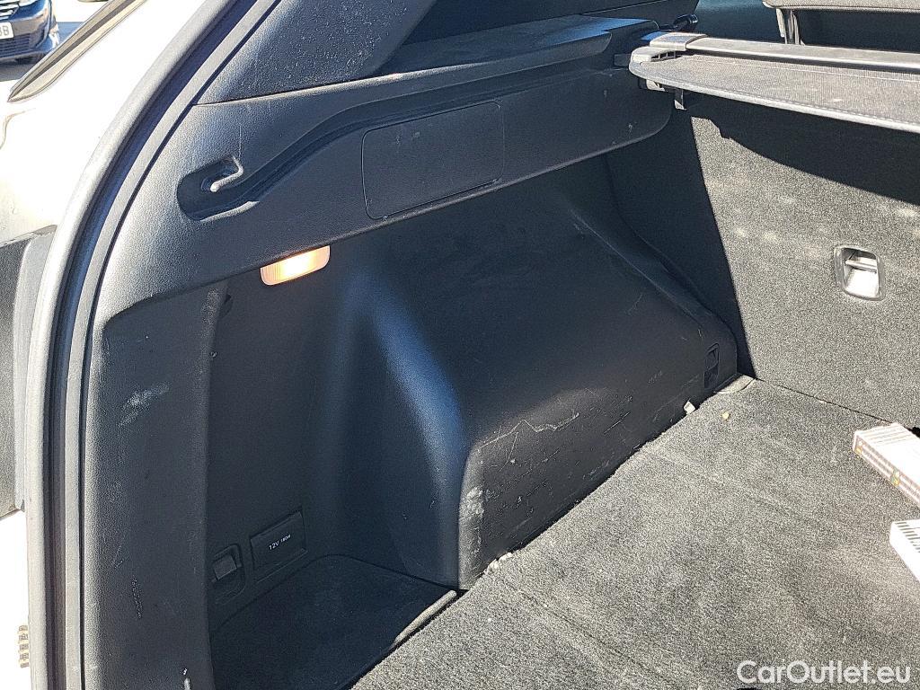  Hyundai  Tucson HYUNDAI  / 2020 / 5P / todoterreno 1.6 CRDI 85kW (115CV) Klass #9