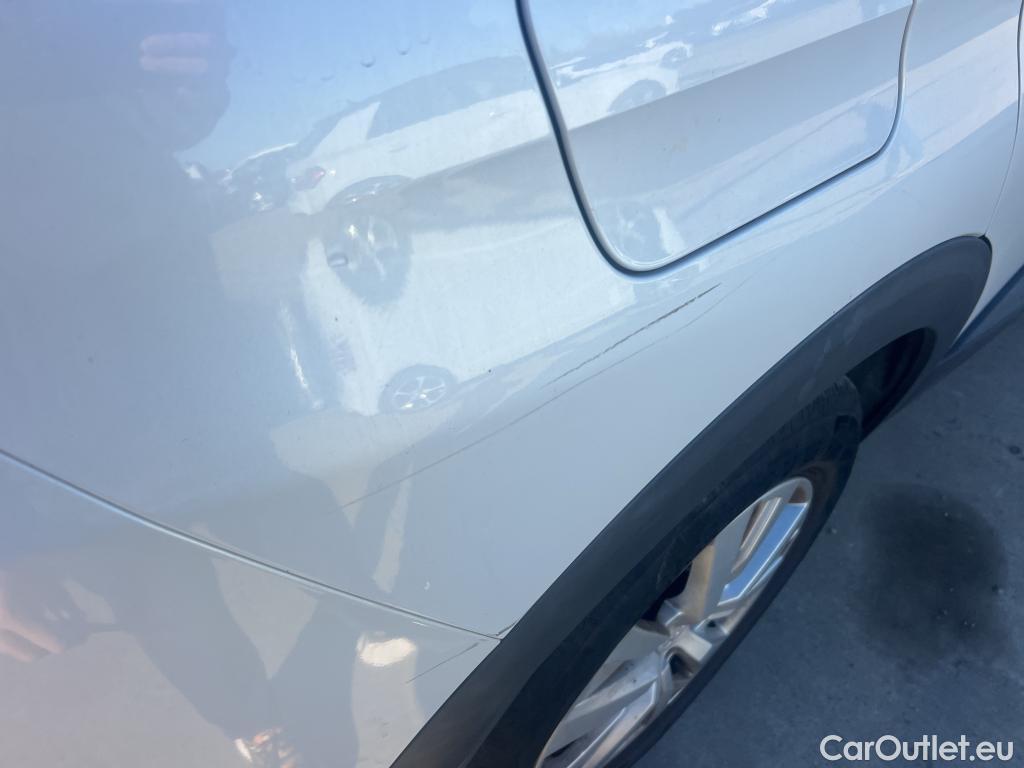  Peugeot  3008 PEUGEOT  / 2020 / 5P / todoterreno 1.5 BlueHDi 96kW (130CV) S&S Active Pack (AC4) #9