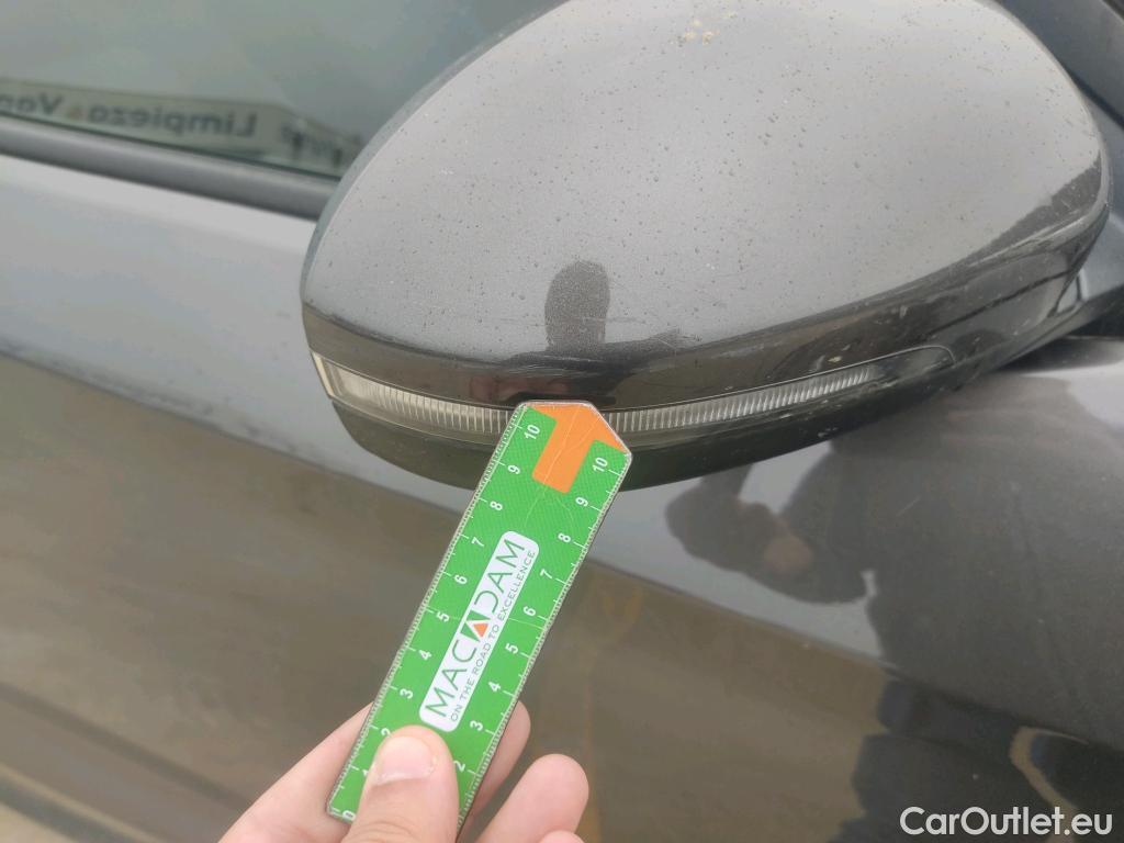  Hyundai  Tucson HYUNDAI  / 2018 / 5P / todoterreno 1.6 CRDI 85kW (116CV) 48V SLE 4X2(SP)(SL) #23