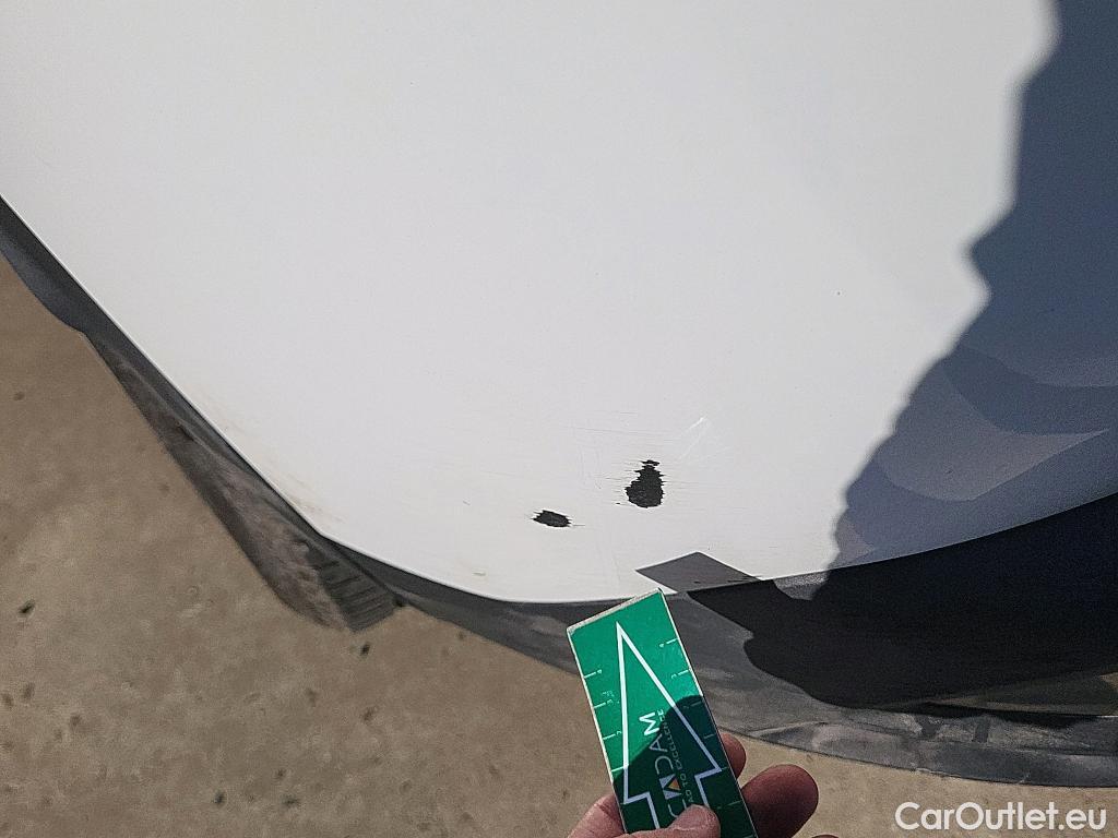  Peugeot  3008 PEUGEOT  / 2016 / 5P / todoterreno 1.5 BlueHDi 96kW (130CV) S&S Active EAT8 #8