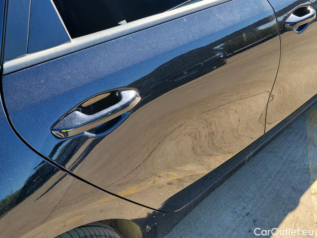  KIA  Cee'd KIA Ceed / 2021 / 5P / berlina con portón 1.0 T-GDi 74kW (100CV) Concept #7