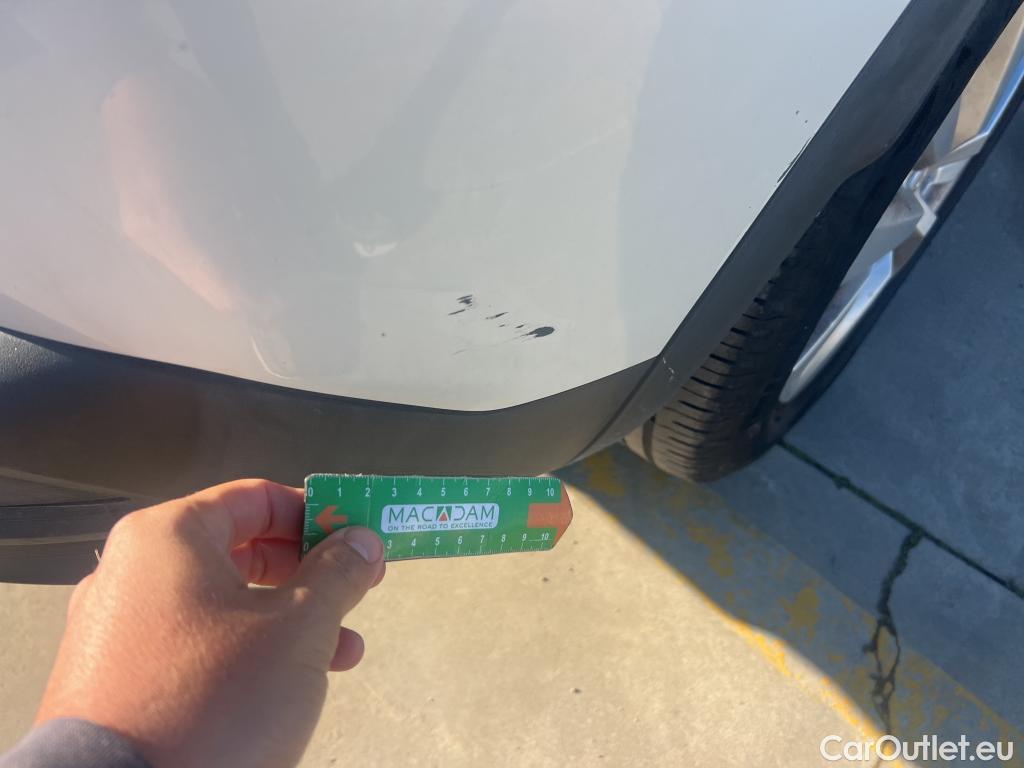  Peugeot  3008 PEUGEOT  / 2020 / 5P / todoterreno 1.5 BlueHDi 96kW (130CV) S&S Active Pack (AC4) #39