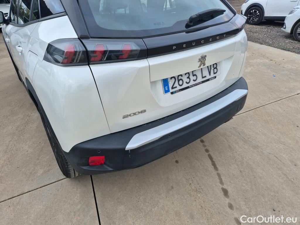  Peugeot  2008 PEUGEOT  / 2019 / 5P / todoterreno Active Pack BlueHDI 81kW (110CV) #24