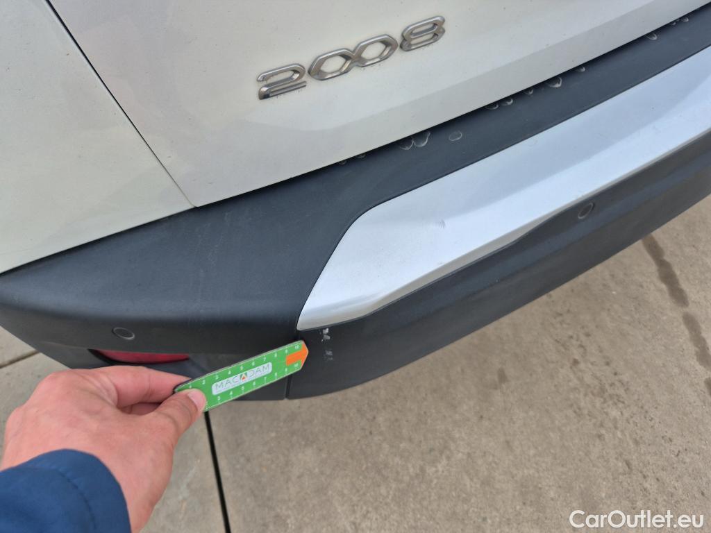  Peugeot  2008 PEUGEOT  / 2019 / 5P / todoterreno Active Pack BlueHDI 81kW (110CV) #23