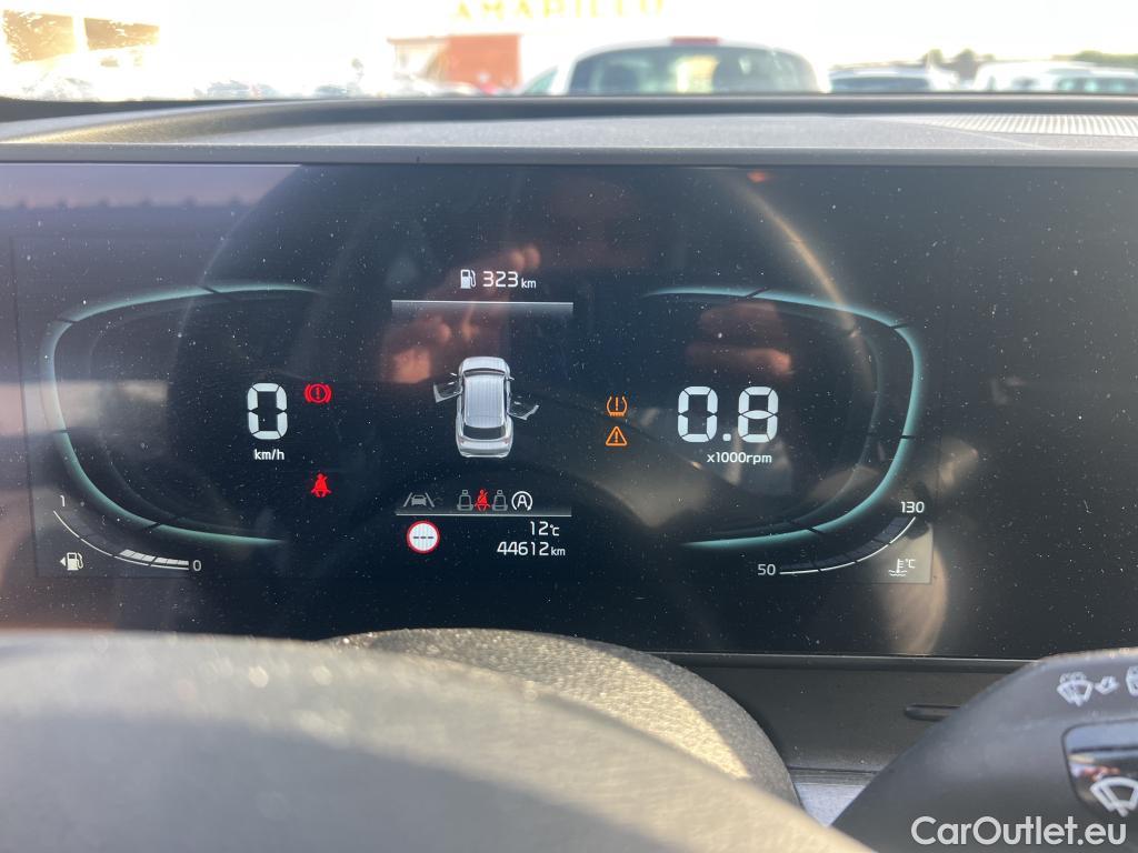  KIA  Sportage KIA  / 2022 / 5P / todoterreno 1.6 CRDi MHEV 100kW (136CV) Business 4X2 #19