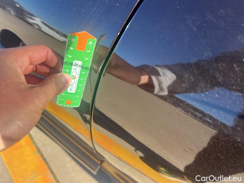  Renault  Megane RENAULT MÉGANE 5p 3G familiar Sp. Tou. Bose Energy dCi 130 S&S Euro 6 #14