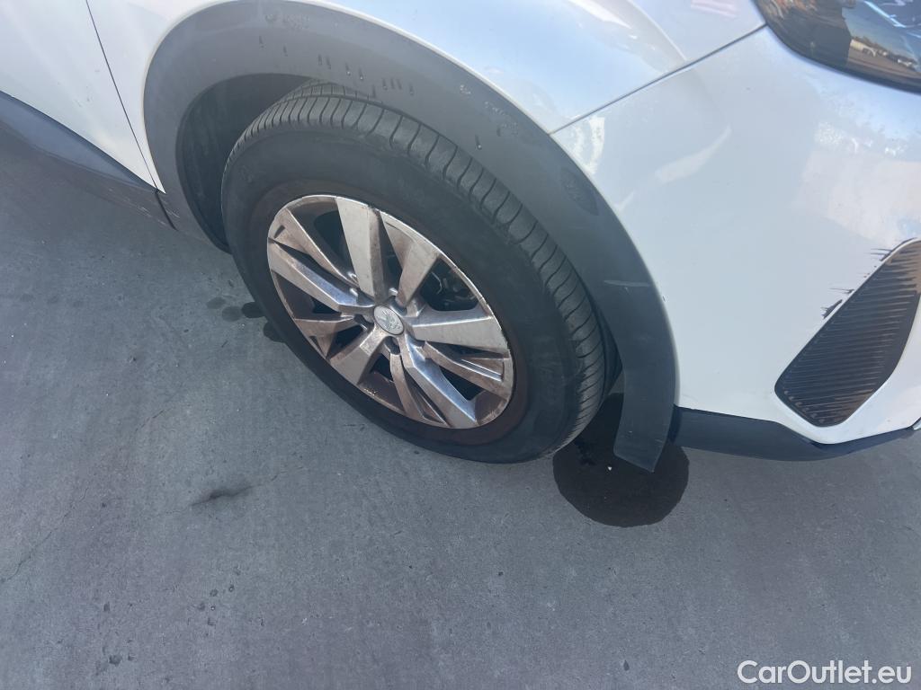  Peugeot  3008 PEUGEOT  / 2020 / 5P / todoterreno 1.5 BlueHDi 96kW (130CV) S&S Active Pack (AC4) #21