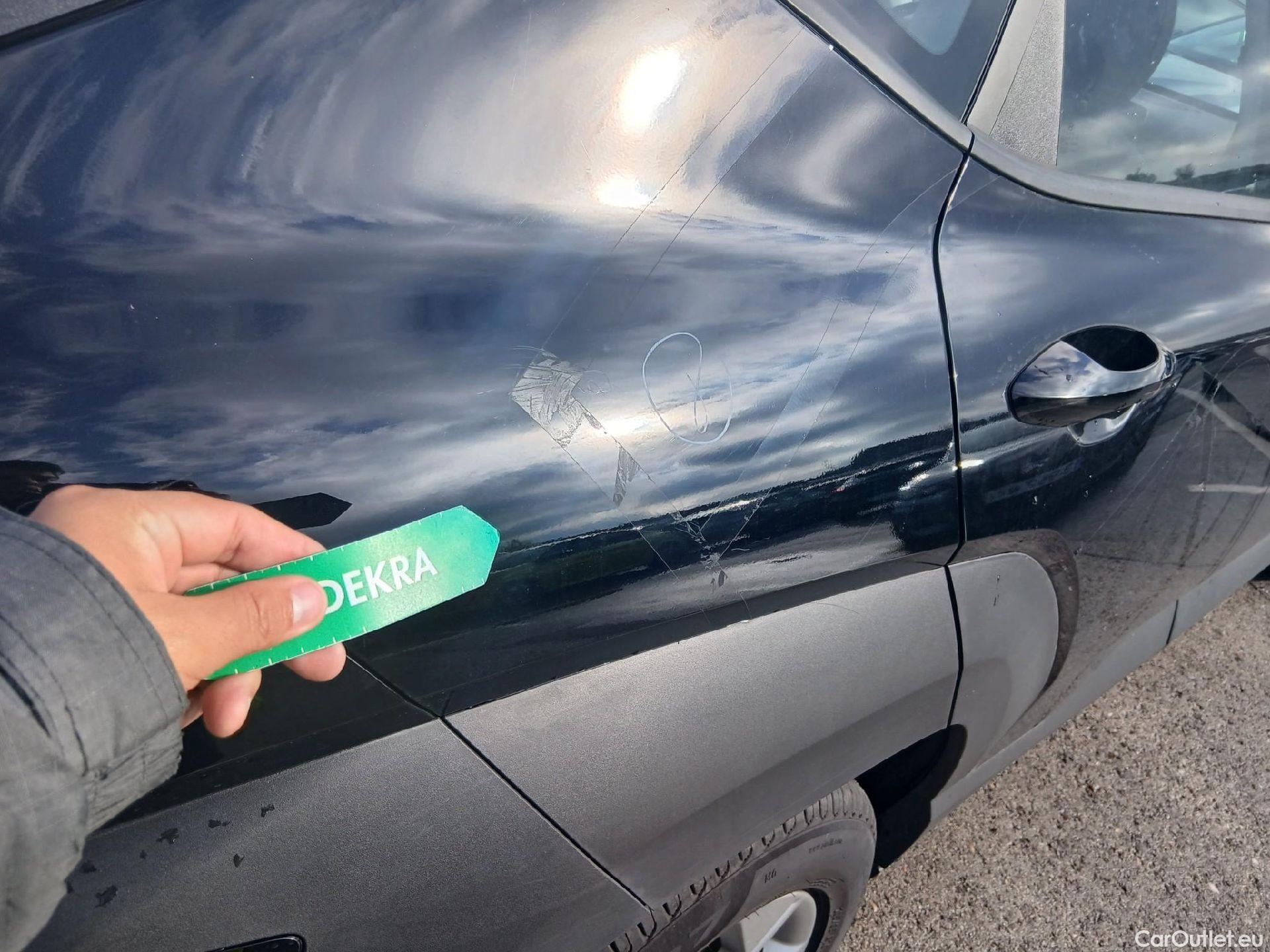  Hyundai  Konna HYUNDAI Kona / 2023 / 5P / todoterreno 1.6 GDI HEV Maxx DCT #28