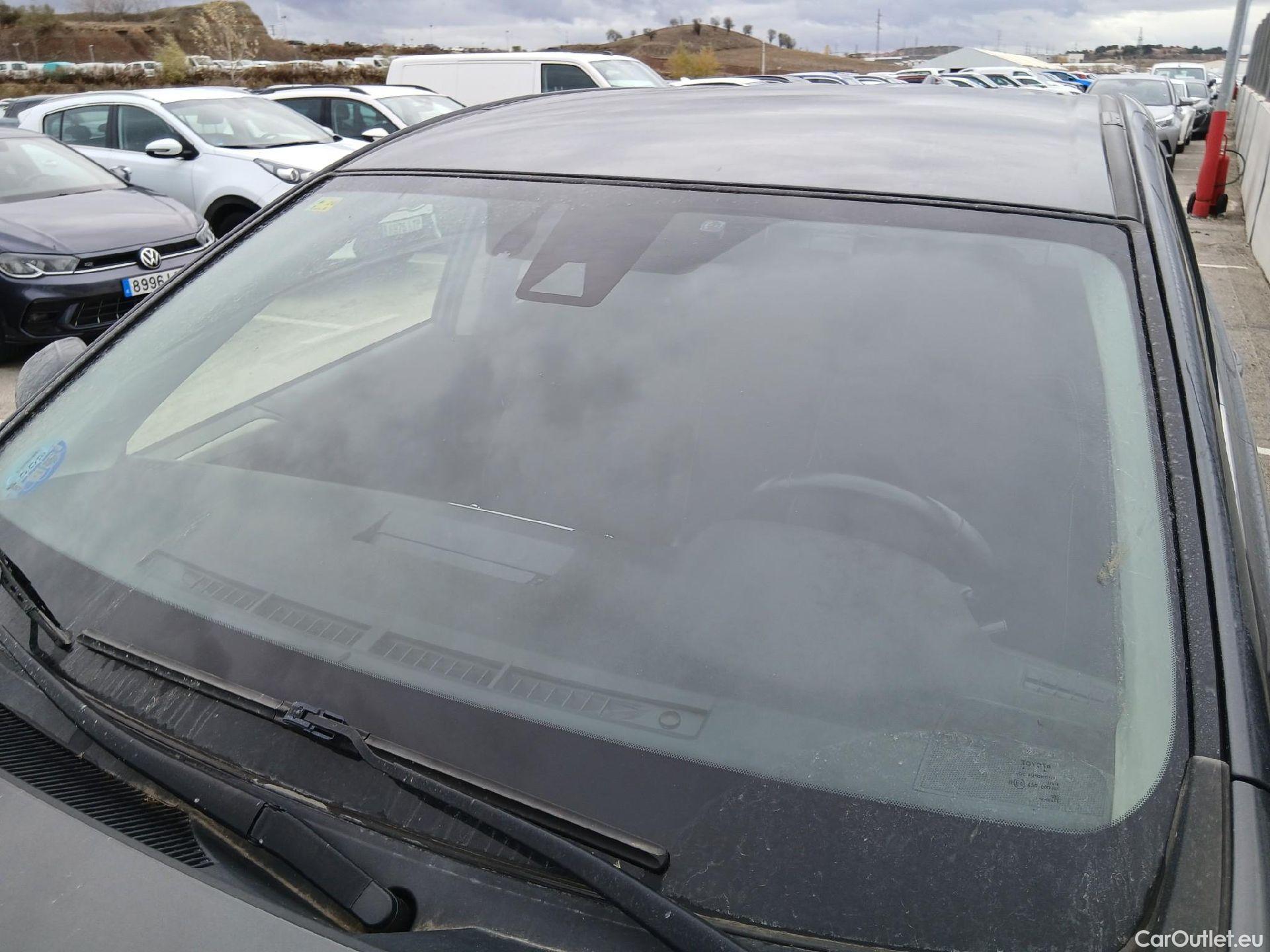  Toyota  RAV4 TOYOTA  / 2015 / 5P / todoterreno 2.5l hybrid 2WD Advance Pack Drive #4