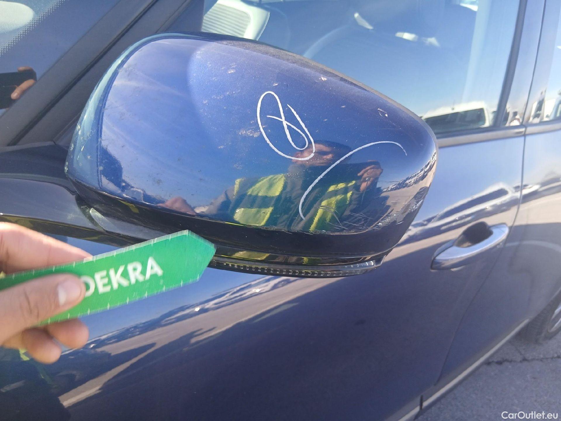  Renault  Scenic RENAULT Scénic / 2016 / 5P / monovolumen compacto Zen Energy dCi 96kW (130CV) #20