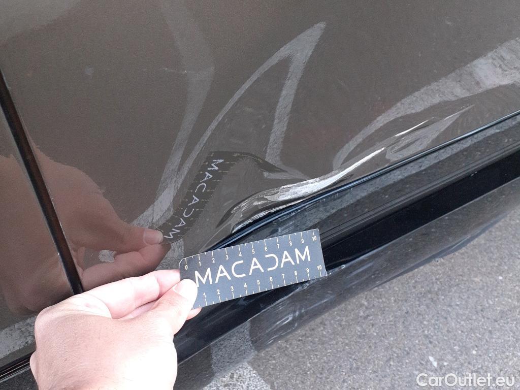  Land Rover  Defender LAND ROVER  / 2019 / 5P / todoterreno 2.0 P404E X 110 Aut 4WD PHEV #4