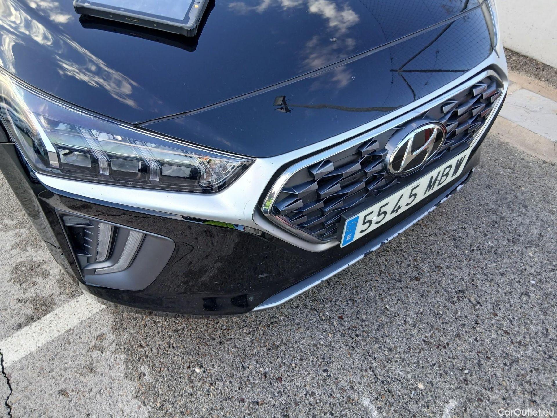  Hyundai   Ioniq HYUNDAI / 2019 / 5P / berlina con portón 1.6 GDI HEV Tecno DCT #9