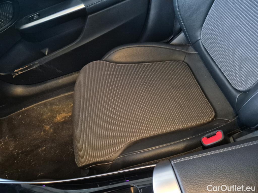  Mercedes  C-Klasse MERCEDES-BENZ Clase C / 2021 / 4P / sedán C 220 d #10