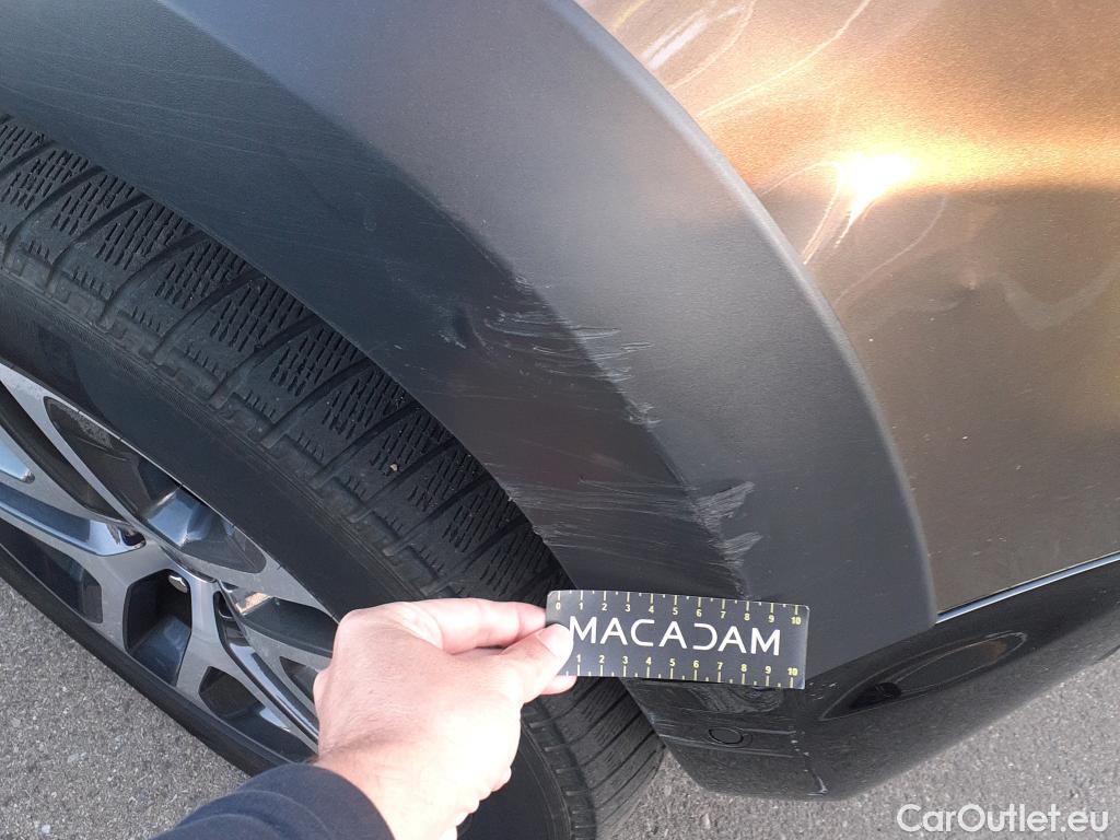  Land Rover  Defender LAND ROVER  / 2019 / 5P / todoterreno 2.0 P404E X 110 Aut 4WD PHEV #29