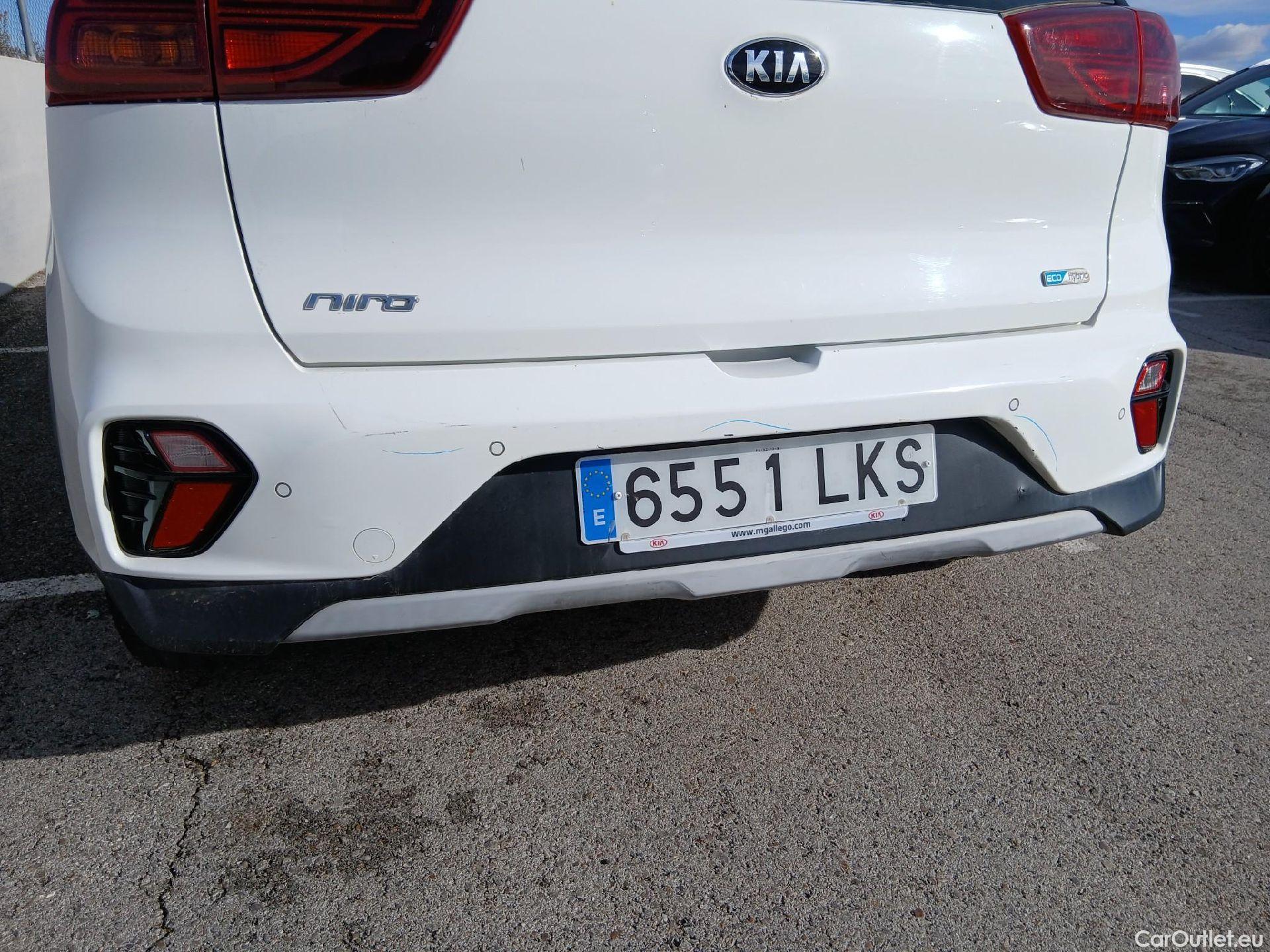  KIA  Niro KIA  / 2019 / 5P / crossover 1.6 GDi HEV 104kW (141CV) Drive #22