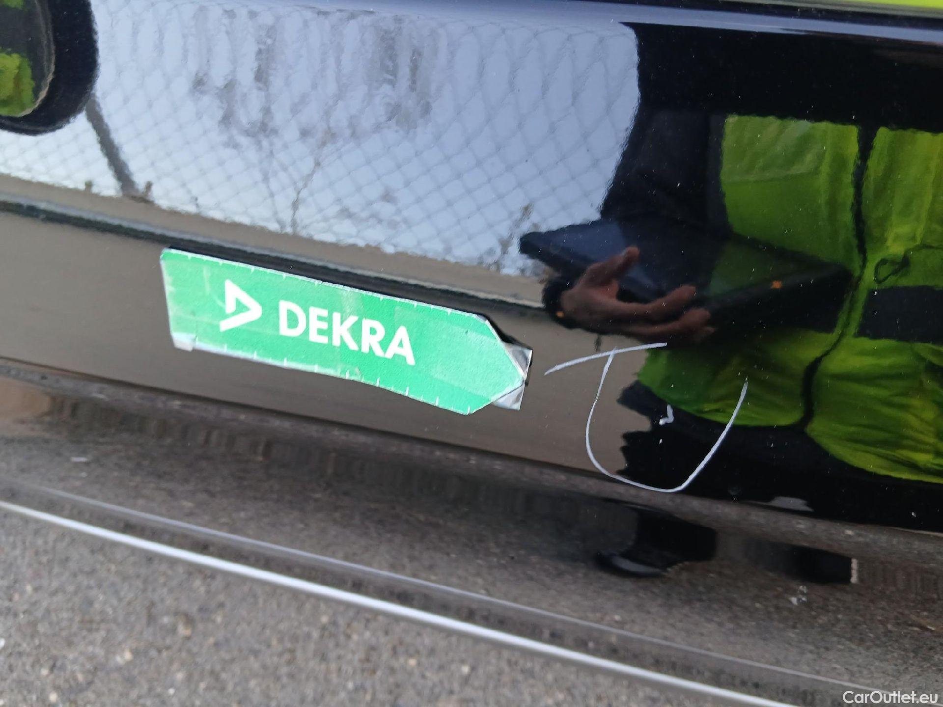  Hyundai   Ioniq HYUNDAI / 2019 / 5P / berlina con portón 1.6 GDI HEV Tecno DCT #14